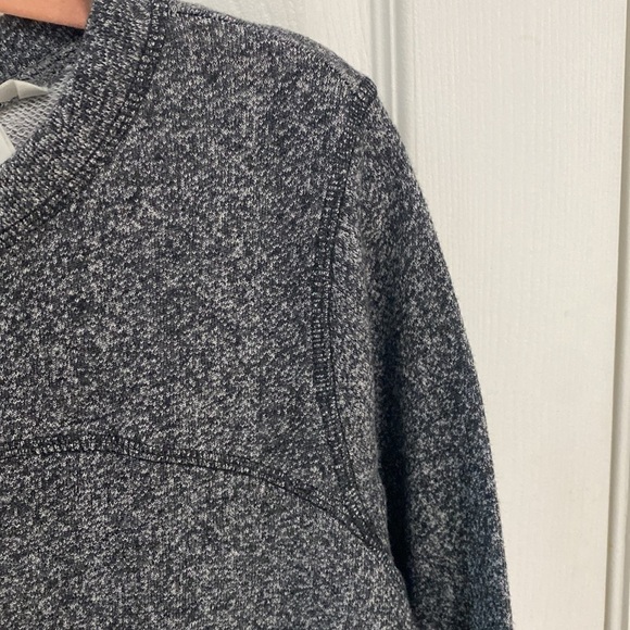 H&M Gray Sweater Rose Gold Back Zip Marled Knit Zipper Detail Size M - Picture 4 of 7